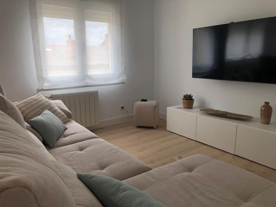 Piso Centrico Con Garaje Privado Gratis Apartment Сантандер Екстериор снимка