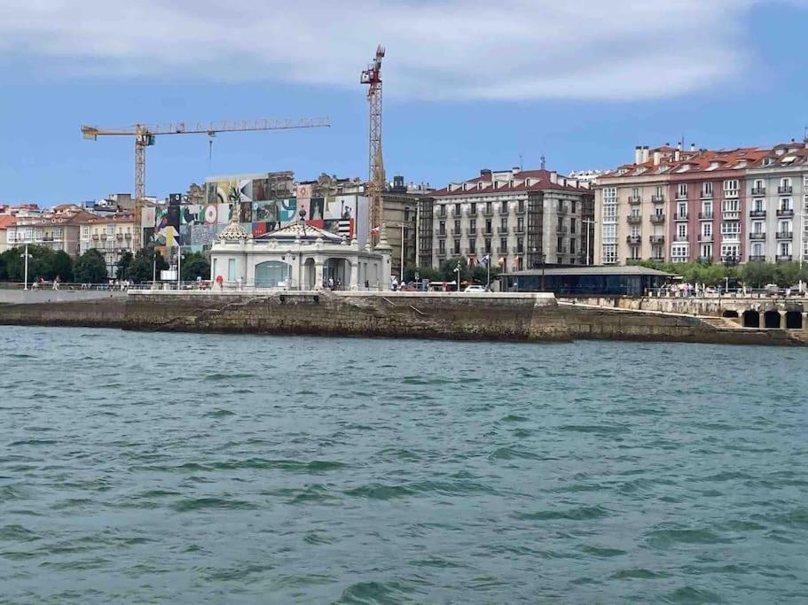 Piso Centrico Con Garaje Privado Gratis Apartment Сантандер Екстериор снимка